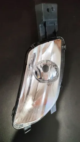 Farol de milha peugeot 408 