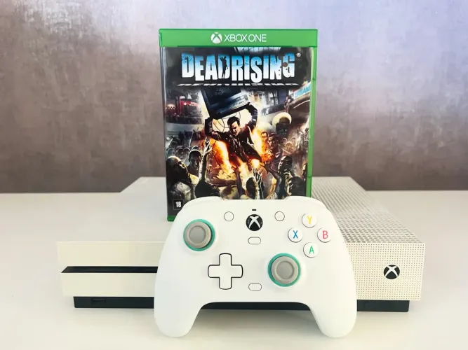 XBOX One S + 1 controle + jogos