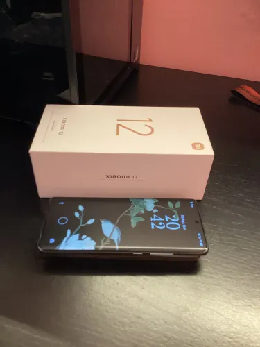Xiaomi 12 - 256GB | Ótimo estado