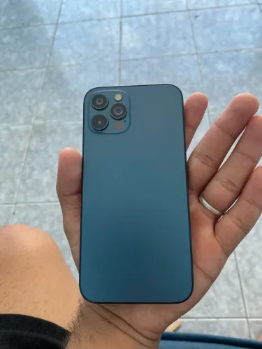 Vende iphone 12 pro 