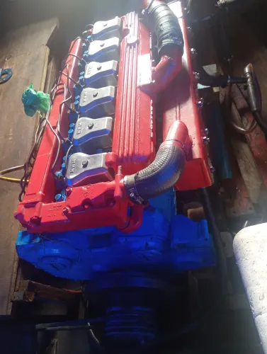 Motor x10 TCA 6.10 de 240 Hp todo std