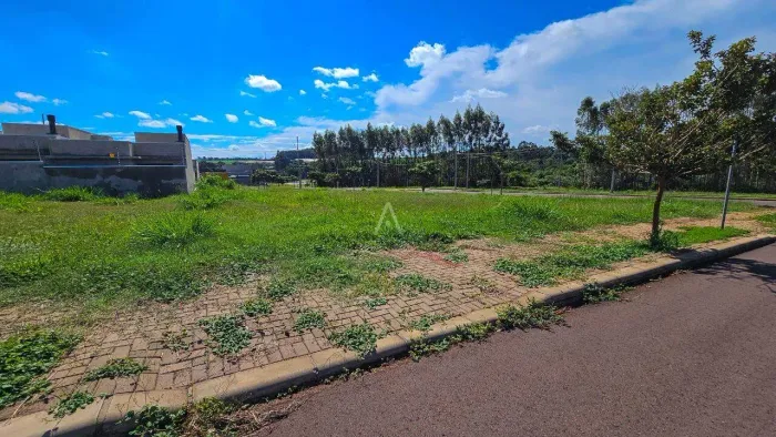 Terreno à venda no Bairro RECANTO TROPICAL em CASCAVEL por R$ 265.000,00