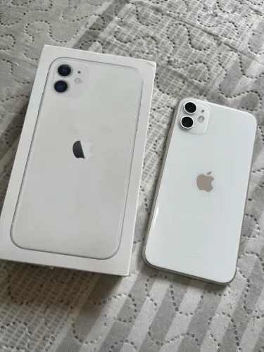 iPhone 11 64GB