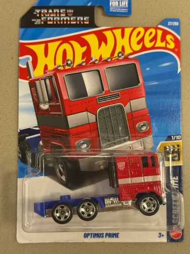 Hotwheels - Optimus Prime Mainline