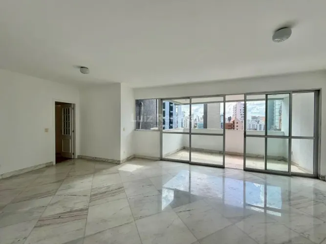Apartamento para locação, 3 quartos com 1 suíte, 110 m² de área no Lourdes