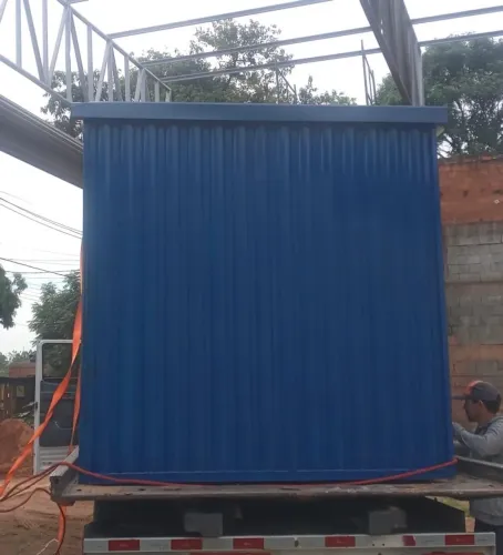 Container
