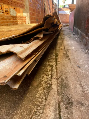 Telhas de segunda mão 