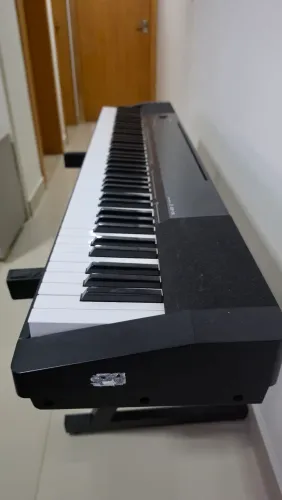 Piano Digital Casio CDP-135