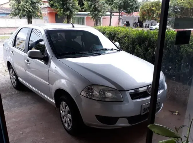 Fiat Siena EL 1.4 MPI Fire Flex 8V 4P 2013