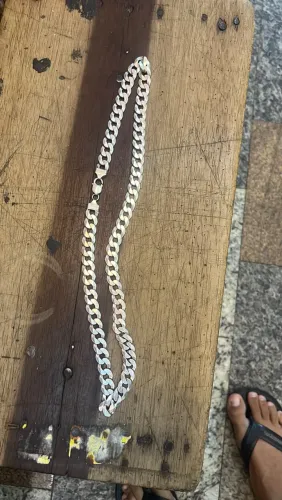 Cordão de prata