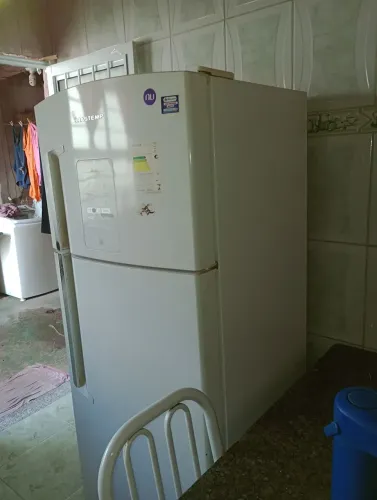 Geladeira Brastemp 420L