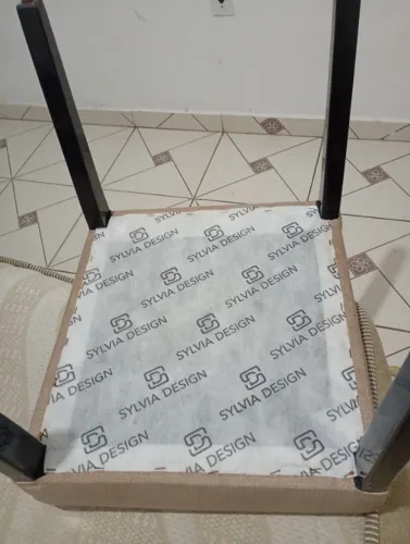 Cadeiras para sala de jantar da loja Sílvia designer 