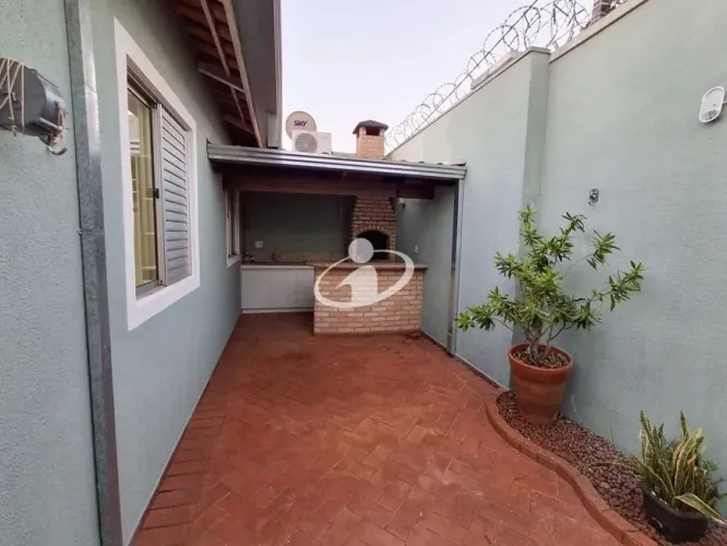 Aluguel Casa em condomínio GRANADA