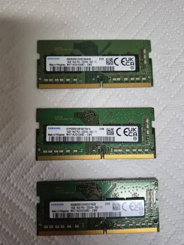 Memória RAM 16GB DDR4 3200MHz Samsung