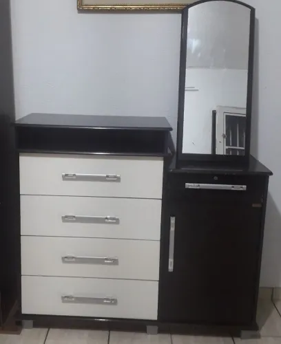 Cômoda sapateira