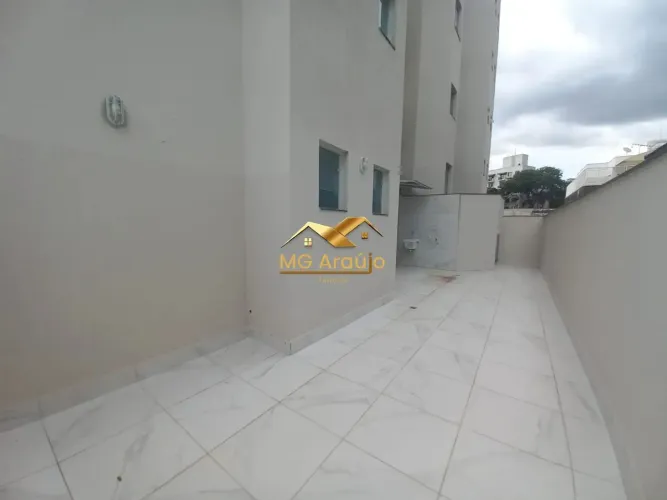 Apartamento área privativa, 02 Quartos, Santa Branca, BH
