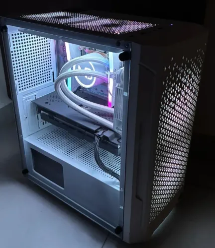 PC Gamer Xeon E5-2640 v3 | RX 580 8GB | 16GB RAM | SSD 480GB | Water Cooler