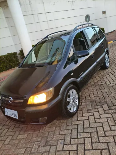 Chevrolet Zafira Elegance 2.0 MPFI Flexpower 8V 5P 2005