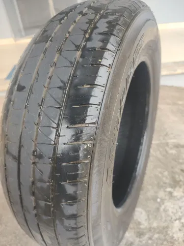 Pneu 175/70/14 Semi Novo