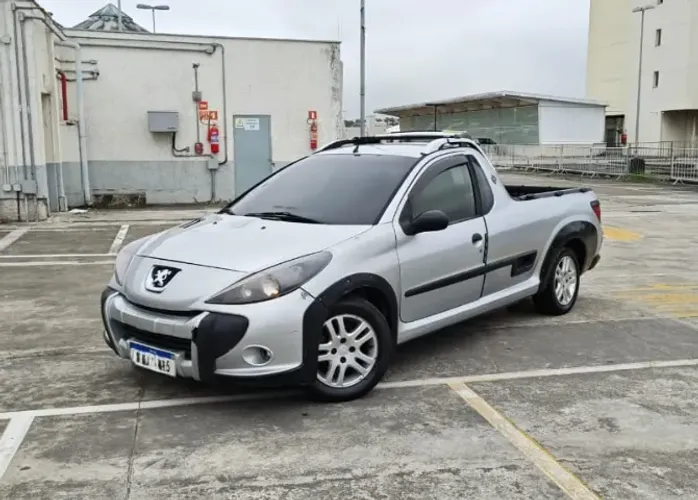 Peugeot Hoggar Escapade 1.6 Flex 16V 2P 2012
