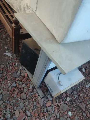 Mesa grande branca de escritório