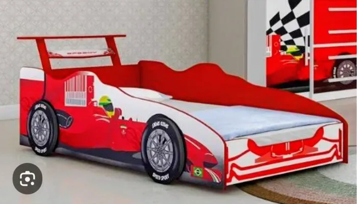 Vende-se cama de solteiro com colchão 