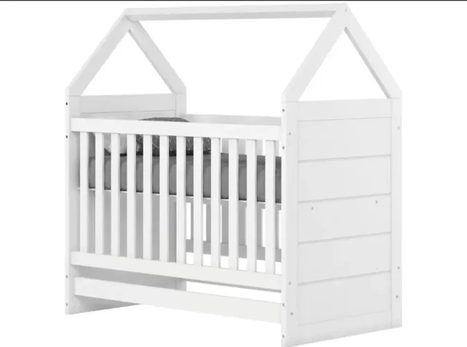 Berço Casinha estilo montessoriano