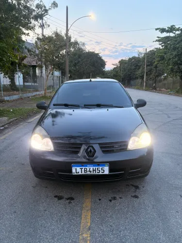 Renault Clio Hi-flex 1.0 16V 3P 2012