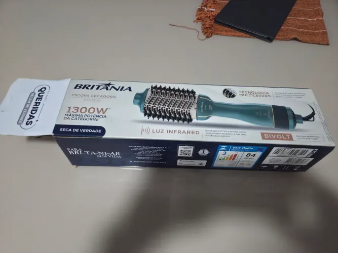 Escova Britânia seminova