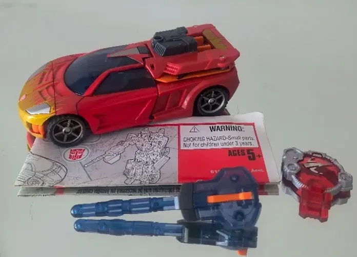Figure Transformers Cybertron Excellion, completo e original Hasbro, Galaxy Force