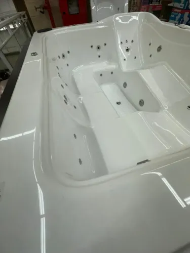 Banheira Spa Hidromassagem Astra Eccellenza 3 Pessoas