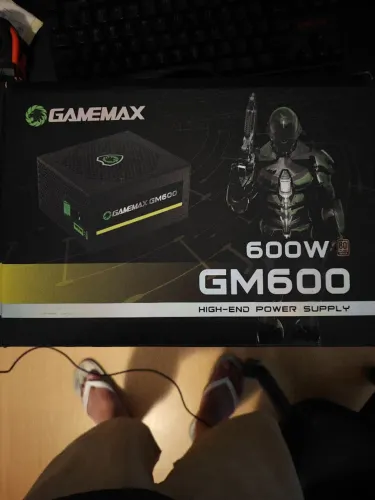 Fonte Gamemax GM600 600W 80 Plus Bronze