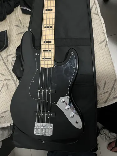 Contrabaixo 4 Cordas Waldman GJJ-200X Jazz Bass Preto Corpo Hardwood