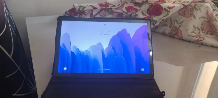 tablet SM-T505 4 gb Ram 64 gb de armazenamento