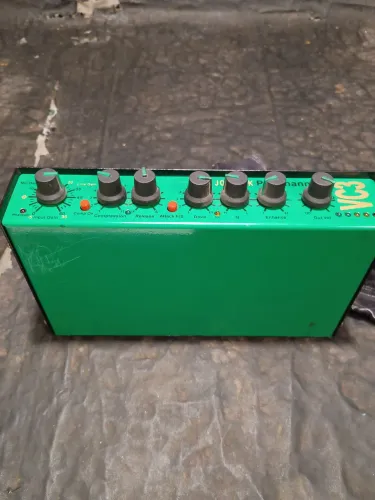 Pré amplificador joemeek
