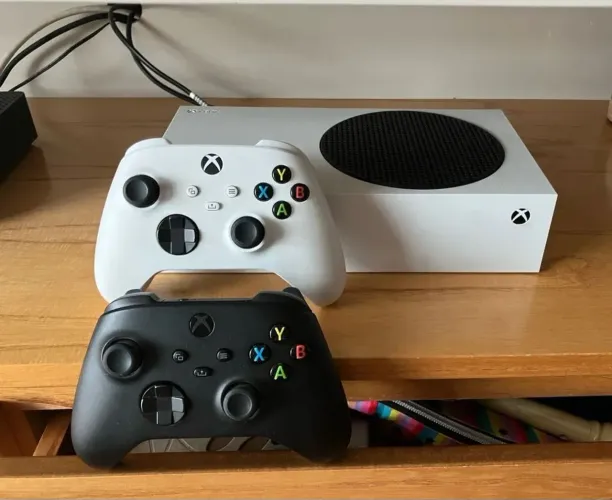 Xbox Series S 512GB SSD  (Aceito Cartão)
