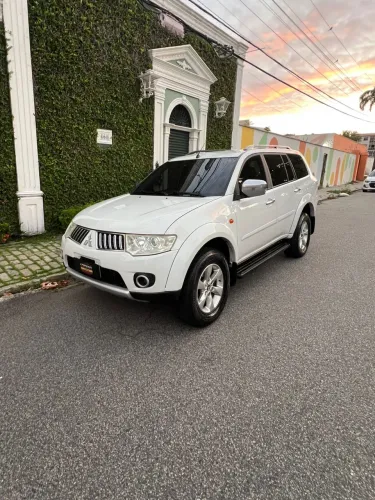 Mitsubishi Pajero Dakar/hpe 3.5 4X4 Flex 5P Aut. 2013