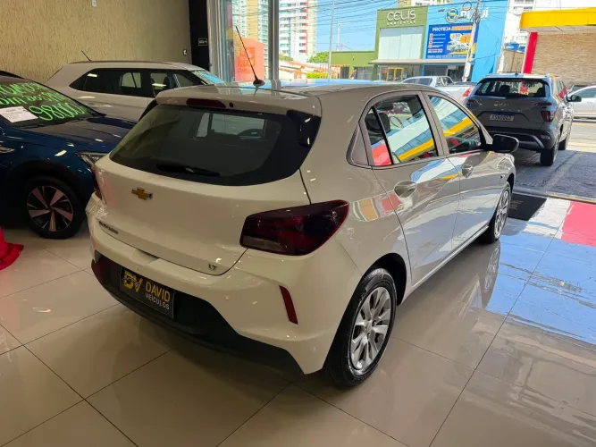 Chevrolet Onix Hatch LT 1.0 12V Flex Mec. 4P 2021