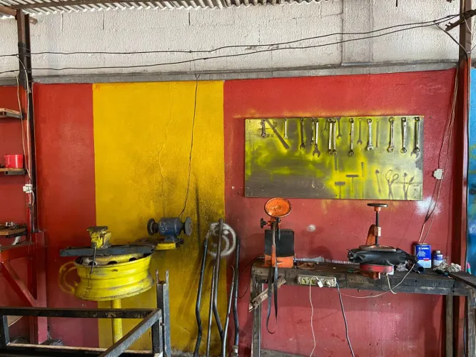Vende-se ponto de Borracharia