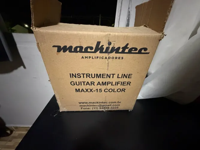 CUBO AMPLIFICADOR MACHINTEC MAXX15-COLOR