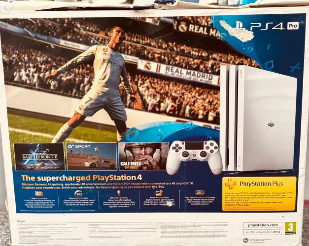 PlayStation 4 Pró