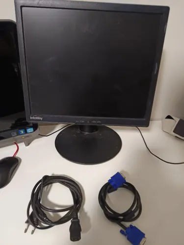 Monitor 17 polegadas