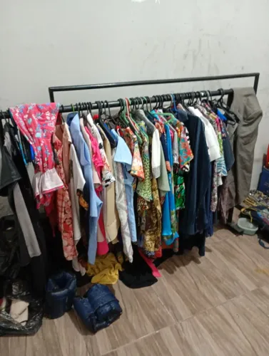 Roupas para bazar
