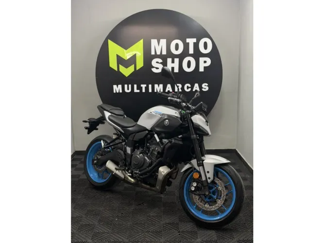 Yamaha Mt-07 connected 689cc abs 2026