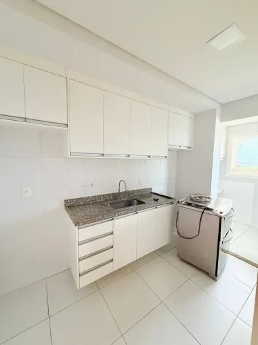 COND BRASIL BEACH - 2 QUARTO SENDO 1 SUÍTE - 02 VAGAS DE GARAGEM