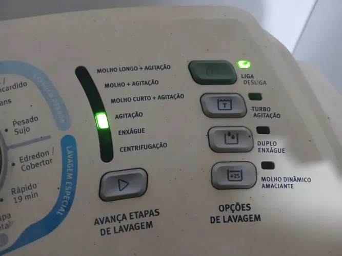 Maquina de Lavar roupas Electrolux 10kg