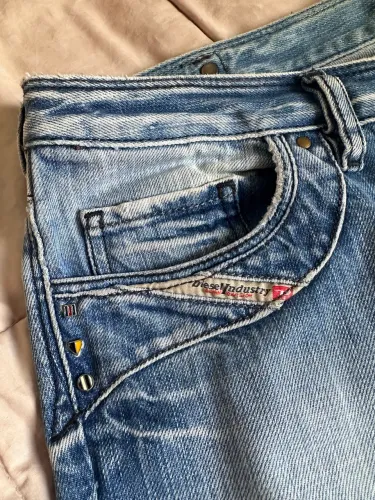 Calça jeans Diesel