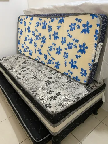 Cama box com auxiliar 