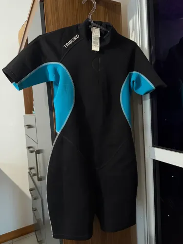 Roupa de Surf John