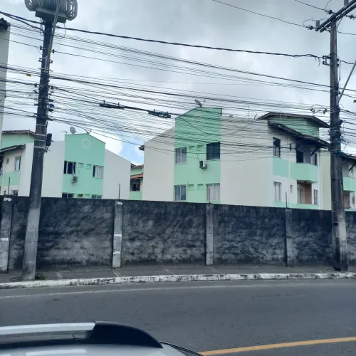 Alugo apartamento condomínio Portal do Vale